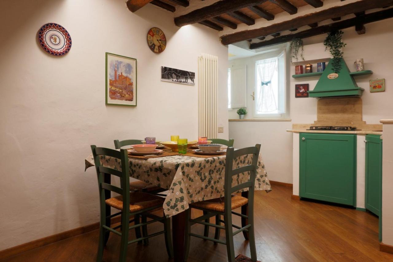 Mantellini Apartment Siena Exterior photo